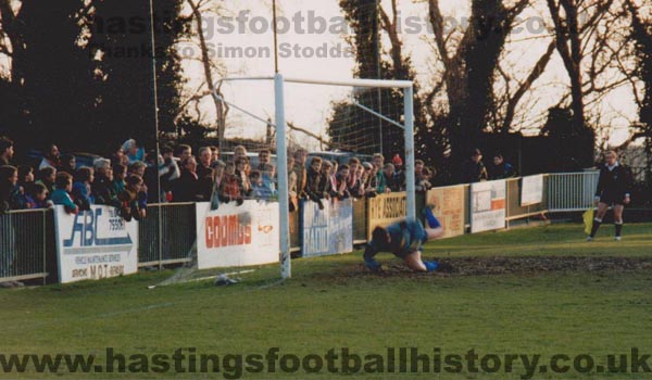Hastings Town vs Gosport Borough - 1991-92. © Simon Stoddart