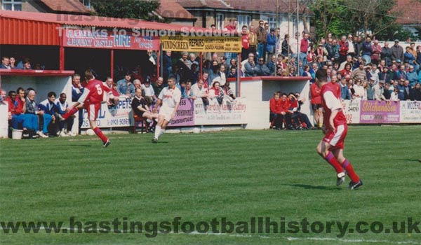 Sussex Senior Cup Final vs Crawley Town 1996 @ Woodside Road, Worthing. Danny Simmonds for Hastings. © Simon Stoddart